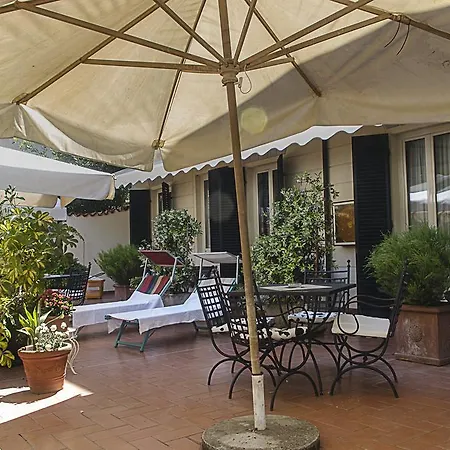 Arcangelo Otel Viareggio