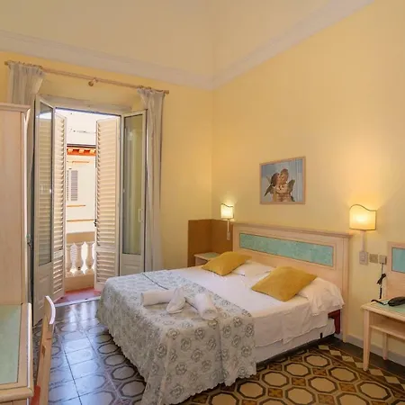 Otel Arcangelo Viareggio